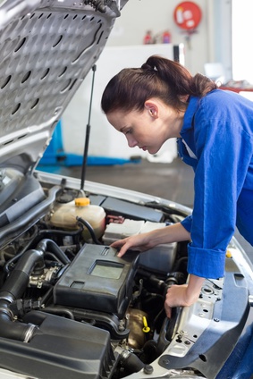 Services de l’automobile. Le nombre d’alternants en formation spécifique de la branche progresse de 36 % sur quatre ans