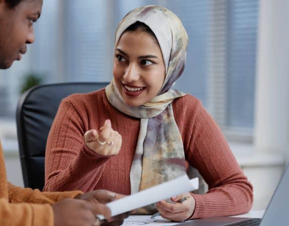 Le guide PROFAIR Bretagne : découvrez des leviers pour accompagner les parcours professionnels des primo-arrivants